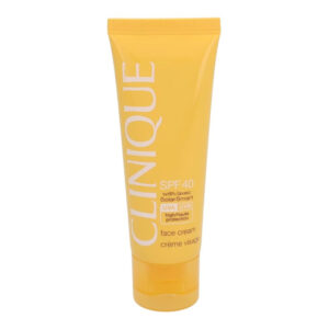 کرم ضد آفتاب SPF 40 کلینیک CLINIQUE پرگاس